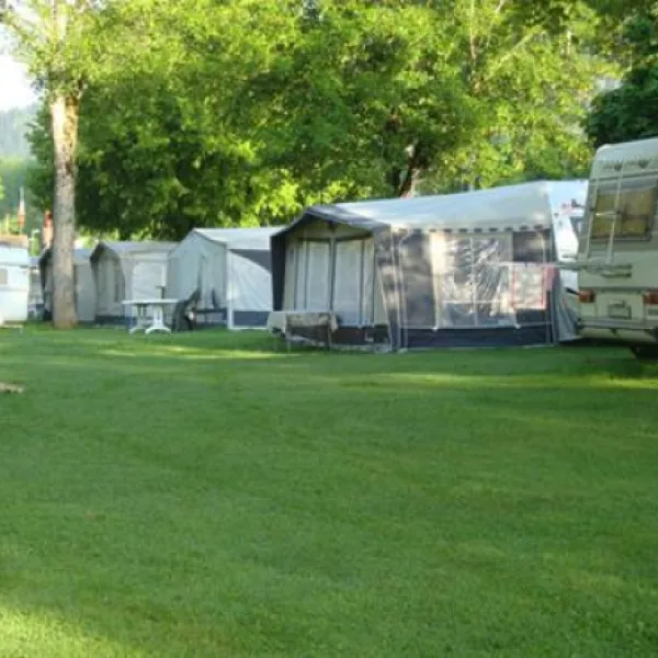 camping-du-valdetravers-fleurier-kyetx