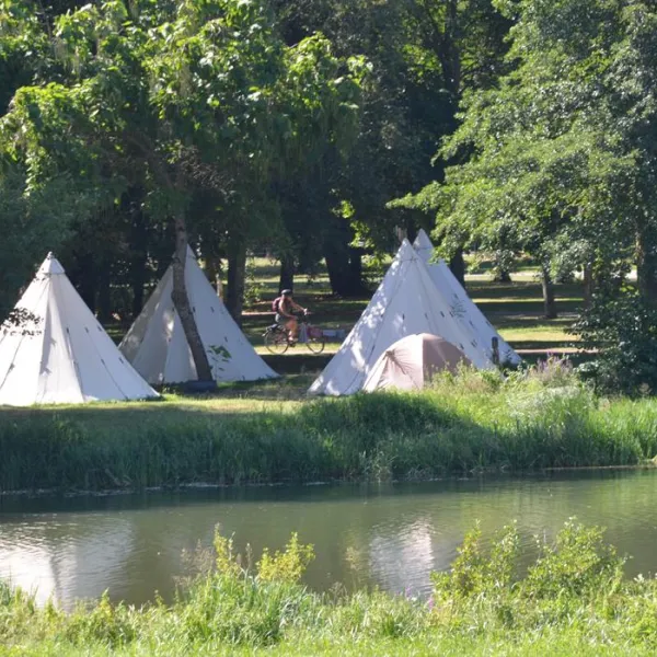 Camping Des Halles  