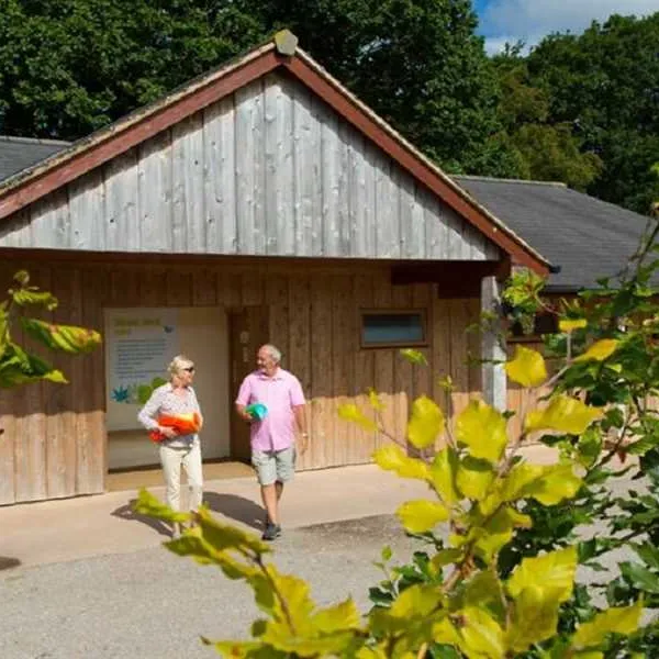 castle-brake-holiday-park-exeter-3ocax