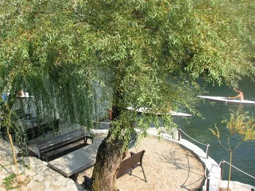 autocamp-blagaj-blagaj-n0kge