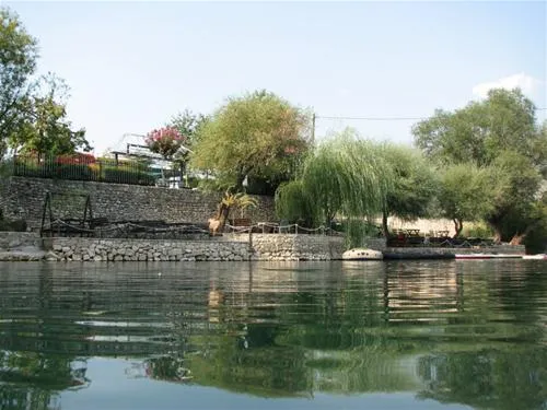 autocamp-blagaj-blagaj-odaom