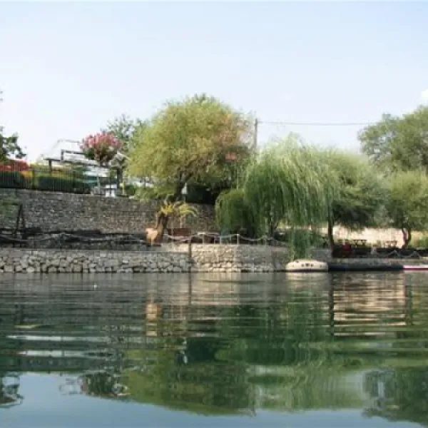 autocamp-blagaj-blagaj-odaom