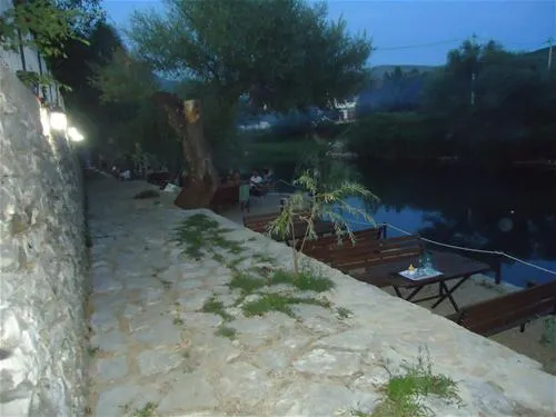 autocamp-blagaj-blagaj-x28yc