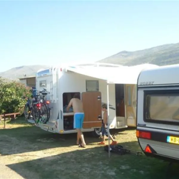 autocamp-blagaj-blagaj-zfbqr