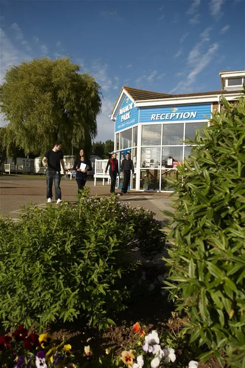 manor-park-holiday-village-hunstanton-cjma7
