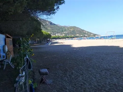 camping-mare-blu-lotzorai-s2eys