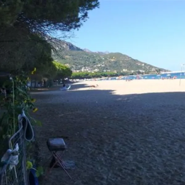 camping-mare-blu-lotzorai-s2eys