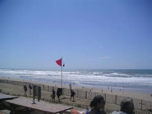 camping-le-pin-sec-naujac-sur-mer-g4hzw