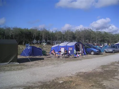 camping-le-pin-sec-naujac-sur-mer-wxpny