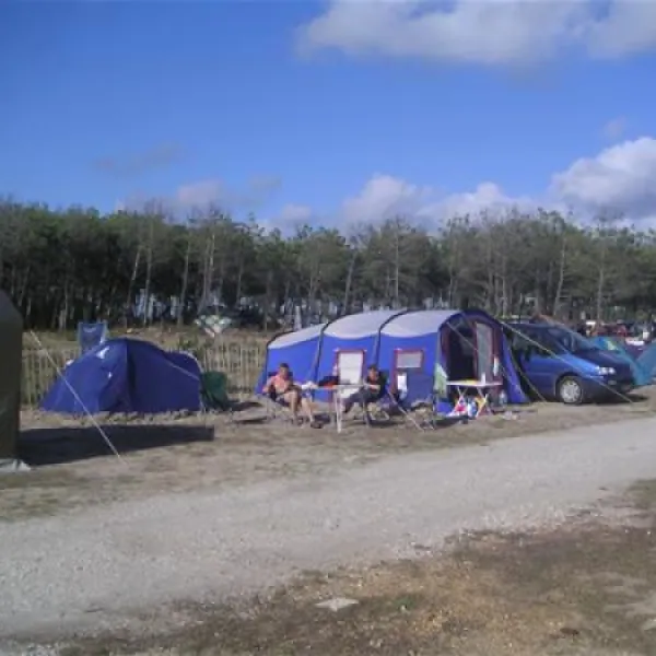 camping-le-pin-sec-naujac-sur-mer-wxpny