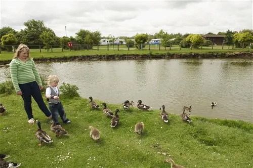 skipsea-sands-holiday-park-driffield-abt9n