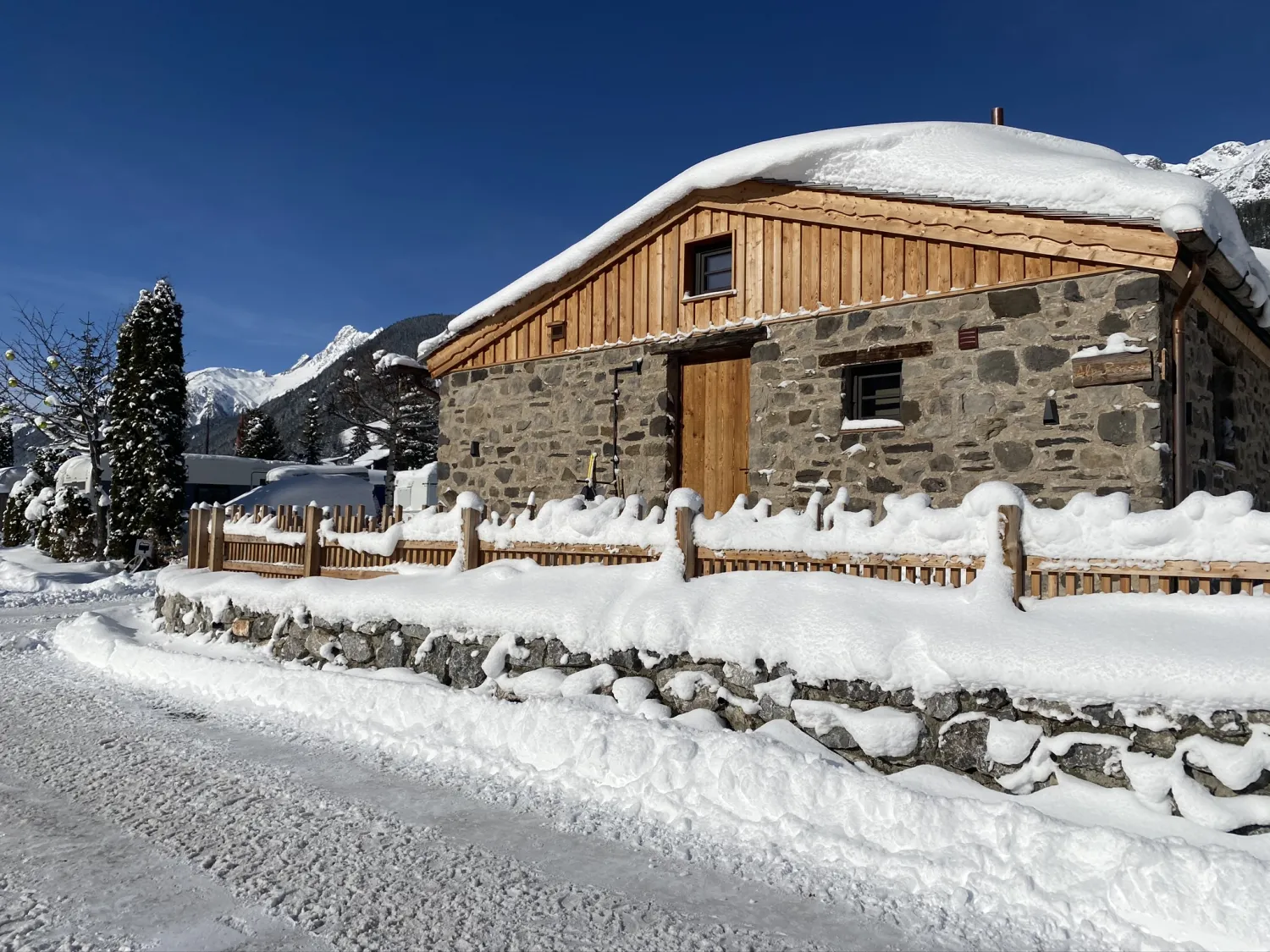 arlberg-panorama-pettneu-am-arlberg-qa0xq