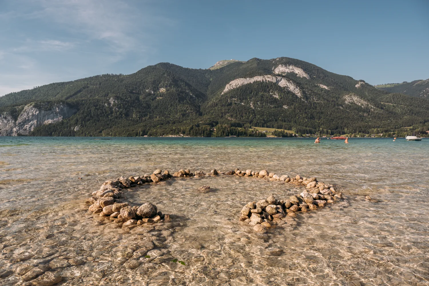 camping-wolfgangsee-birkenstrand-aberseestgilgen-chrch