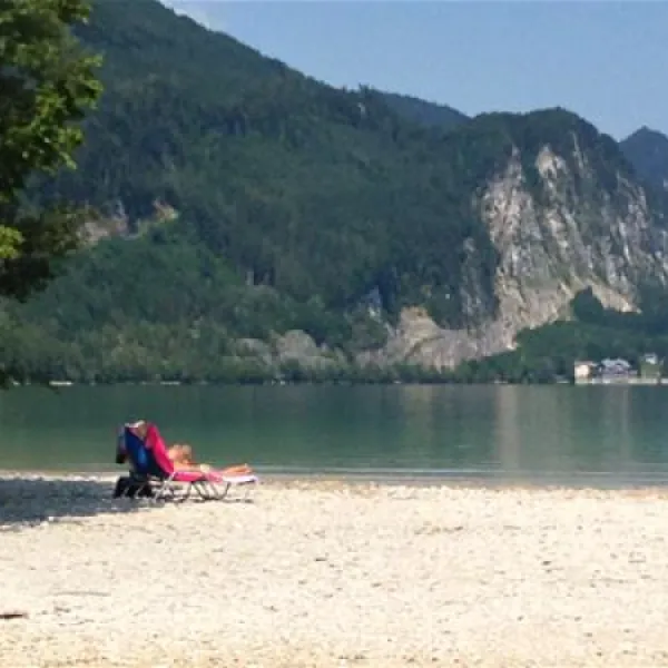 Paradies-Camping Wolfgangsee Birkenstrand