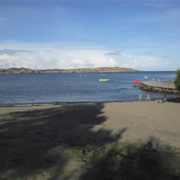 Solplassen & Rakke Camping AS