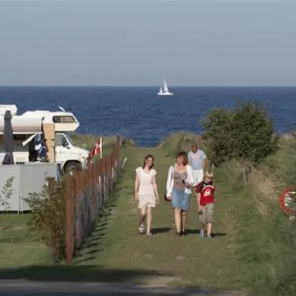 svalereden-camping-hytteby-frederikshavn-psq9x