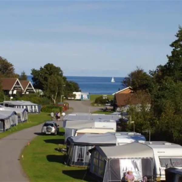 svalereden-camping-hytteby-frederikshavn-vxxsx