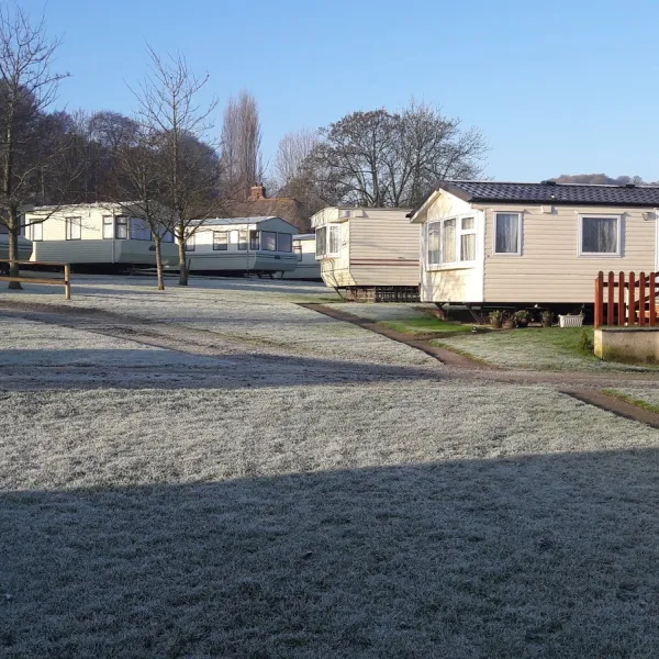 lemonford-caravan-park-newton-abbot-lecrz