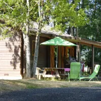 camping-municipal-pres-des-etangs-cassaniouze-cdl9w