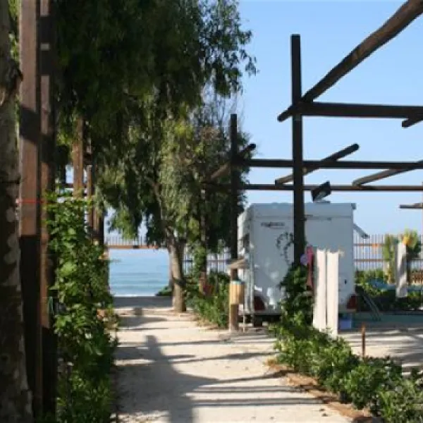 scarabeo-camping-punta-braccetto-dr6da