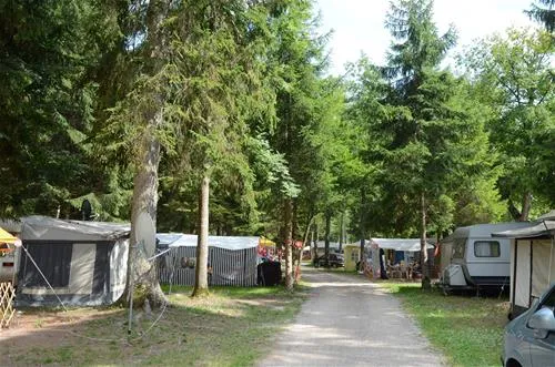 tcs-camping-gampelen-gampelen-8jl0w