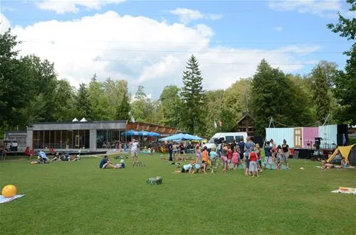 tcs-camping-gampelen-gampelen-ljnfa