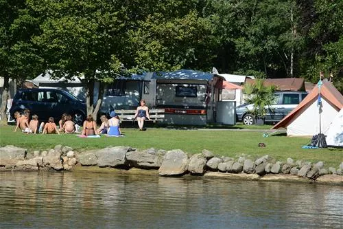 tcs-camping-gampelen-gampelen-oa2ct