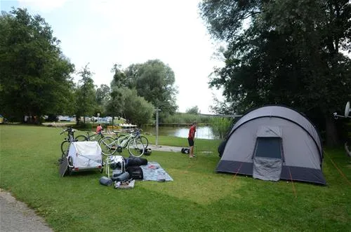 tcs-camping-gampelen-gampelen-sg2mv