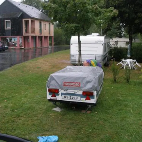 camping-municipal-les-vieux-chenes-chaillac-alwjz