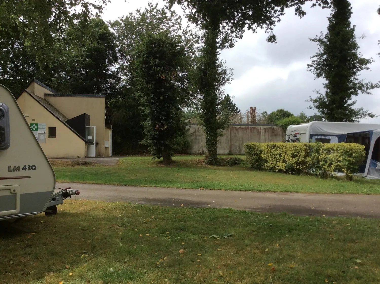 camping-municipal-la-riviere-la-cheze-oj6pp