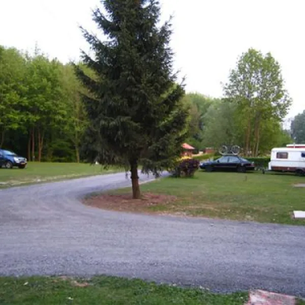 camping-la-tortille-clery-sur-somme-e0bga