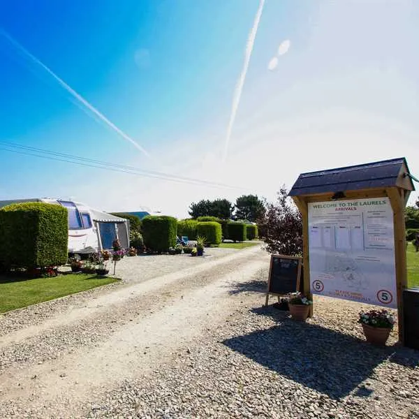 the-laurels-holiday-park-wadebridge-uxnay
