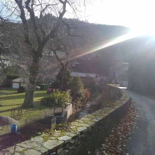 camping-aire-naturelle-municipale-caudebronde-ewlot
