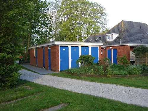 camping-roodehaan-warfhuizen-a1xnu