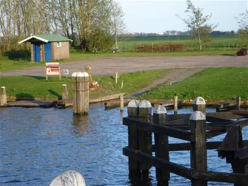 camping-roodehaan-warfhuizen-lc1um