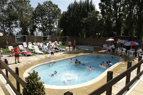 warden-springs-holiday-park-sheerness-3h35n