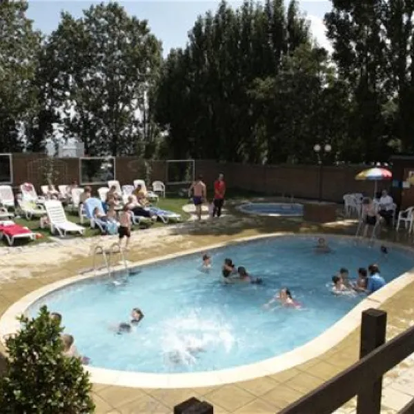 warden-springs-holiday-park-sheerness-3h35n
