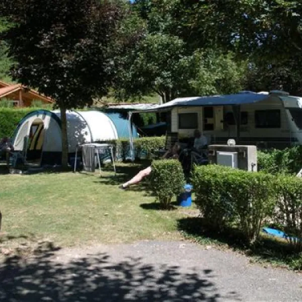 camping-les-moulettes-vorey-4nzri