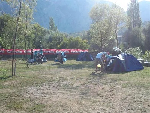 river-camp-bara-blagaj-fuw6p