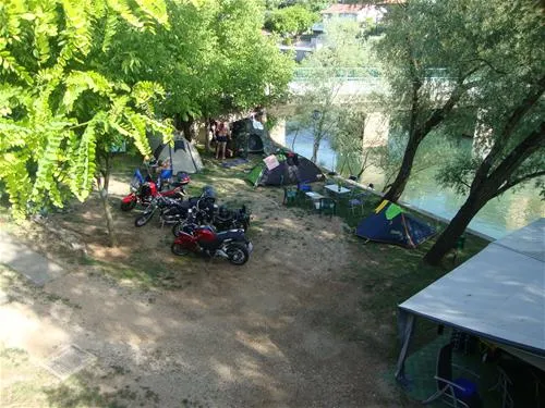 river-camp-bara-blagaj-gvsjf