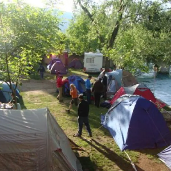 river-camp-bara-blagaj-mmtjh
