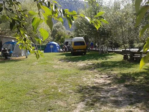 river-camp-bara-blagaj-r8pam