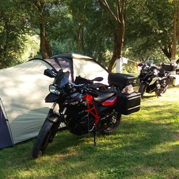 river-camp-bara-blagaj-rooaa