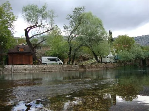 river-camp-bara-blagaj-slv8l