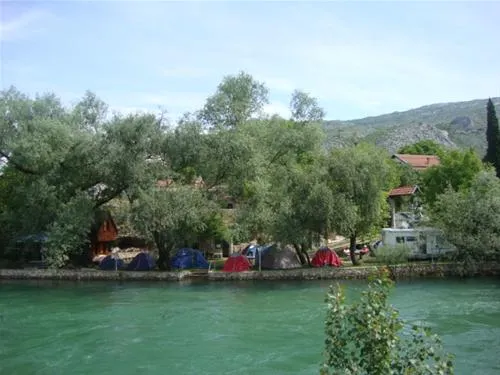 river-camp-bara-blagaj-tiugo