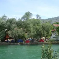 river-camp-bara-blagaj-tiugo