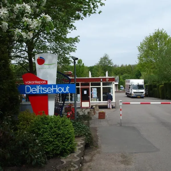 recreatiecentrum-delftse-hout-delft-qicvs