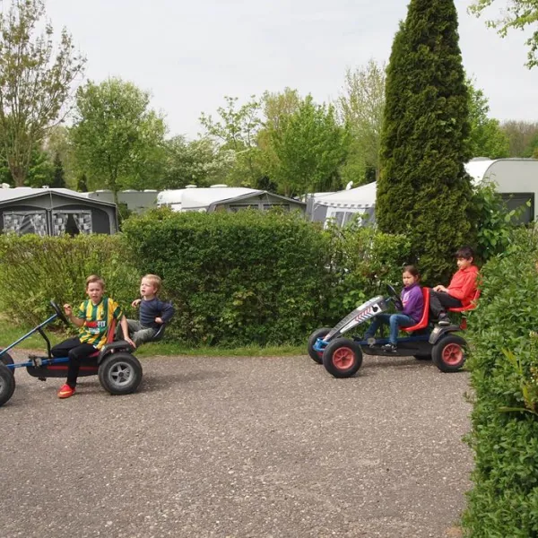 recreatiecentrum-delftse-hout-delft-s8ltw
