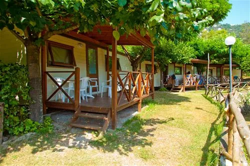 camping-pian-dei-boschi-pietra-ligure-g1fxw