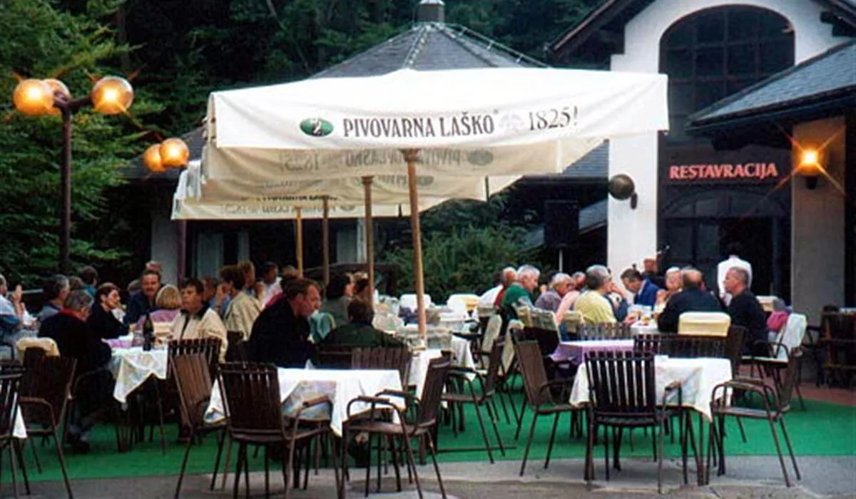 camping-pivka-jama-postojna-sg5v4
